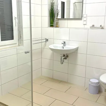 Ruhige 5 Sterne Terrasse & Aussicht Stilvoll & Modern * Beltheim